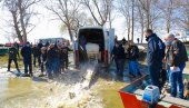 ПОРИБЉАВАЊЕ НА ВОДАМА ВОЈВОДИНЕ: У Дунав пуштено 800 килограма млађи шарана