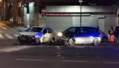 UDES U BEOGRADU: Sudar dva automobila u Bulevaru kralja Aleksandra, jedan se i zapalio! (FOTO+VIDEO)