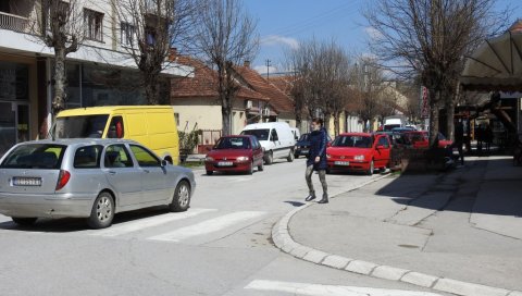 ИЗБОРИ У КОСЈЕРИЋУ: Предато пет листа, опозиција бојкотује гласање