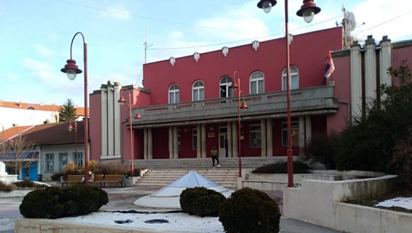НА ПОСЛУ САМО ВАКЦИНИСАНИ: Одлука општинског штаба за ванредне ситуације у Димитровграду