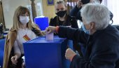 IZLAZNOST DO 9 ČASOVA: Evo koliko je ljudi do sada glasalo na izborima u Nikšiću