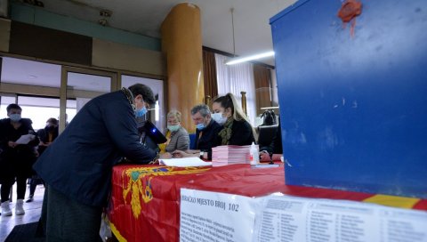 ЗАТВОРЕНА БИРАЧКА МЕСТА: Овако је протекао изборни дан у Никшићу (ФОТО/ВИДЕО)