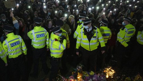 NEZAVISNA REVIZIJA ZAKLJUČILA: Londonska policija je rasistička i seksistička