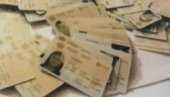 HAOS U NIKŠIĆU: U štabu DPS pronađene lične karte i novac - ovako Milo Đukanović kupuje glasove (FOTO)