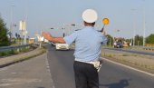 POVREĐENO 11 OSOBA: U Južnobačkom okrugu za dan šest saobraćajnih nesreća