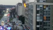 GORI ZGRADA U CENTRU NOVOG SADA: Vatrogasci u borbi sa vatrenom stihijom na poslednjem spratu