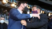 HIT FOTOGRAFIJA: Mesi i Mirotić zasenili sve - Barselona predstavila novog predsednika (FOTO)