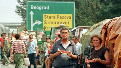 NA DANAŠNJI DAN DEČAK (12) JE VOZIO SVOJU BAKU NA TRAKTORU USRED GRANATIRANJA: Bežali su zajedno sa 220.000 Srba u operaciji Oluja (FOTO)