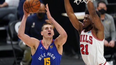 ДЕНВЕР ПОСТАЈЕ СУПЕРТИМ: Након центра са шампионским прстеном стиже и Ерон Гордон!