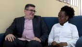 INGRID LEČI I OSMEHOM: Devojka iz Ruande po okončanju studija medicine odlučila da ostane u Srbiji i počne lekarsku karijeru