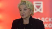 PONOVO PETRIJA: Posle više od četiri decenije Mirjana Karanović premijerno u kultnom naslovu Dragoslava Mihailovića