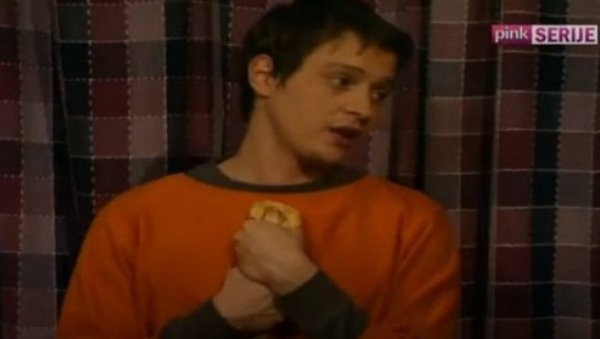 НАШ ПОЗНАТИ ГЛУМАЦ СЕ ТОТАЛНО ПРОМЕНИО: Гледали смо га у популарним серијама, а онда се повукао - ево како сада изгледа (ФОТО)