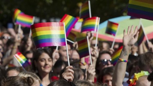 NE DISKRIMINIŠITE BRAČNU ZAJEDNICU I HRIŠĆANSKE VREDNOSTI : Za SPC nacrt zakona o pravima gej osoba neprihvatljiv