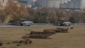 ВОЈСКА И ПОЛИЦИЈА СЕ ПОВУКЛЕ ИЗ ЦЕНТРА МИНСКА: Колоне оклопних возила снимљене на улицама Белоруске престонице (ВИДЕО)