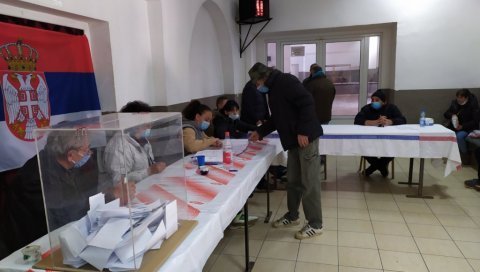 ЛОКАЛНИ ИЗБОРИ У ЗАЈЕЧАРУ: До 12 часова гласало више од 16 одсто грађана