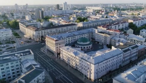 VAŠINGTON ZATVARA KANALE ZA KOMUNIKACIJU: SAD obustavile aktivnosti svoje ambasade u Minsku