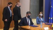 ВАЖНО ЗА ГРАЂАНЕ СРБИЈЕ: Ево када Грци отварају границе - Улазак у земљу са потврдом о било којој вакцини