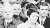 PUCALA SAM OD MUKE, BILA SAM VAN SEBE: Ispovest Marije Milošević o noći kada je uhapšen njen otac