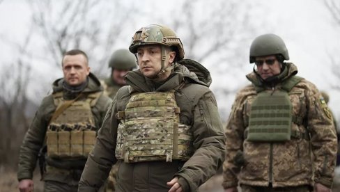 ЗЕЛЕНСКИ ОПЕТ ПАНИЧИ: Руси држе НАТО на оку, велика армија и даље на граници са Украјином