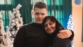 УЧИМ ГА ДА ЖИВИ КАД МЕНЕ НЕ БУДЕ: Суботичанка Сузана Скендеровић 15 година се бори за боље услове живота сина који има аутизам