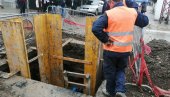 JOŠ 106 METARA CEVI NA VRAČARU: Rekonstruiše se vodovod u Ulici Černiševskog, posao će biti gotov za 40 dana