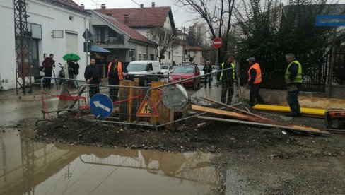 MENJA SE 675 METARA MREŽE: Veliki radovi na pobošljanju vodovodne infrastrukture u Kruševcu