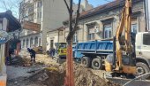 SKADARSKA GOTOVA DO 1. MAJA: Majstori bi konačno za tri nedelje trebalo da završe pešačke staze u Cara Dušana