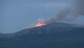 ПОЖАР НА СВЕТОЈ ГОРИ: Букнула ватра у маслињацима у близини манастира Пантократор