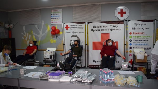 НЕОПХОДНА СВАКА КАП: Нова акција Црвеног крста у Сомбору, прикупљено 30 јединица крви