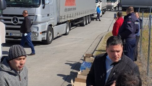 GUŽVE PRED VIKEND: Na Horgošu teretna vozila čekaju sedam sati