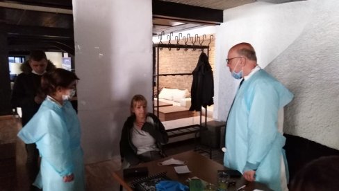 NASTAVLJA SE BORBA PROTIV KORONE: U Donjem Milanovcu vakcinisani turistički radnici