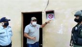 KO KRŠI KARANTIN, NEMA HRANE I GASA: U Venecueli obeležavajy kuće obolelih od virusa korona (VIDEO)