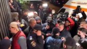 PROTEST ZBOG MERA U RUMUNIJI: Ukupan broj zaraženih u zemlji premašio milion, oni se bune protiv restrikcija (VIDEO)