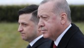 ТУРСКА СПРЕМНА ДА ПОМОГНЕ У ПРЕГОВОРИМА: Ердоган и Зеленски разговарали телефоном