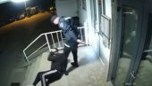 SUSPENDOVANI POLICAJCI KOJI SU PRETUKLI MOSTARCA: Mladić primnjen u bolnicu (VIDEO)