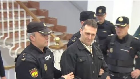 ДЕБЕЛИ ДОСИЈЕ ИГОРА СРБИНА: Има чак 18 идентитета, суди му се у специјалном бункеру, а иза решетака је исекао четворицу чувара