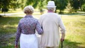 ИСТРАЖИВАЊЕ ПОКАЗАЛО: Старији људи су се брже вратили у нормалан живот после пандемије!