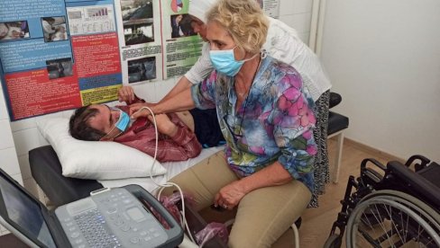 DIJAGNOZE NA KUĆNOJ ADRESI: Besplatni ultrazvučni pregledi invalida i starih u Ostrosu i Virpazaru