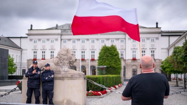 НОВИ АНТИРУСКИ ПОТЕЗ ВАРШАВЕ: Пољска више не може да чека ЕУ