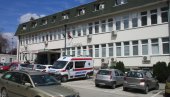 ЕПИДЕМИЈА У РУДНИЧКО - ТАКОВСКОМ КРАЈУ: Преминуо пацијент, 39 их се лечи у црвеној зони