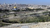NOVI SUKOBI U JERUSALIMU: Povređena tri Palestinca - protestovali nakon molitve u džamiji Al-Aksa