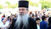 KROZ DIJALOG DO ZAŠTITE SVETINJA: Episkop Teodosije upozorava na stalne pretnje Srbima i našoj crkvi u južnoj pokrajini