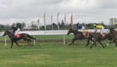 GALOPERI „NA GOTOVS“: Počela konjička trka u Šapcu