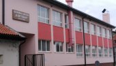 РЕКОНСТРУКЦИЈА КОШТАЛА МИЛИОН И ПО ЕВРА: Све ново осим зидова, школа „8. октобар“ засијала пуним сјајем (ФОТО)