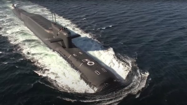 ЗВЕР ИЗ ДУБИНА ПРЕТИ ЗАПАДУ: Русија открила своју најнапреднију стелт подморницу наоружану са 12 нуклеарних пројектила и дронова