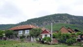 RASELJENE PORODICE IMAJU ŠANSU DA SE SKUĆE: Objavljen konkurs za dodelu pomoći za kupovinu seoskih kuća