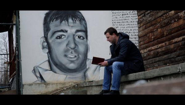 ПРЕМИЈЕРА ДОКУМЕНТАРЦА ФИЛИПА ЧОЛОВИЋА:  Убиство мог брата Федора