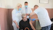 VAKCINE U DOMU ZA STARE: Korona pod kontrolom u opštini Lopare