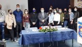 PROJEKTI ZA UNAPREĐENJE NASTAVE U ŠKOLI: Mladi o novim idejama na 12 sednici Skupštine omladinskog parlamenta Modriče