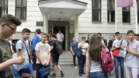 PONOS DRŽAVE: Đaci iz Srbije uzeli prva mesta u matematici, fizici i šahu na 11. Kupu Matematičke gimnazije